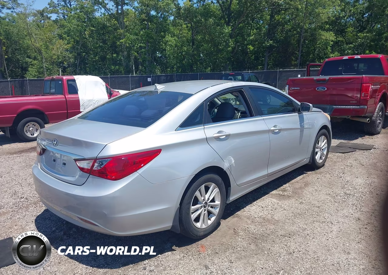2013 Hyundai Sonata Gls VIN:5NPEB4AC4DH531422 - 4