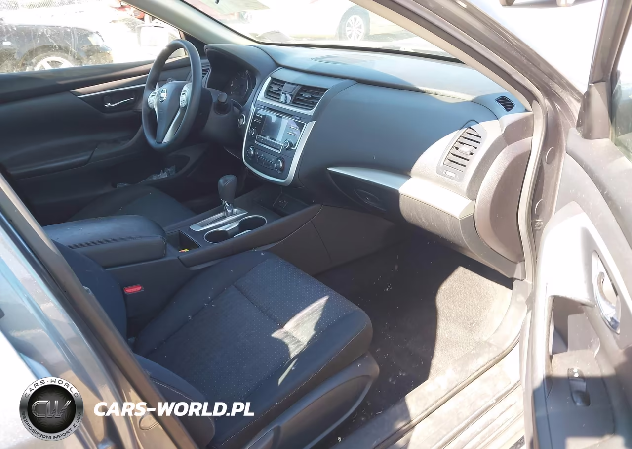 2016 Nissan Altima 2.5 S VIN:1N4AL3AP3GC268516 - 5
