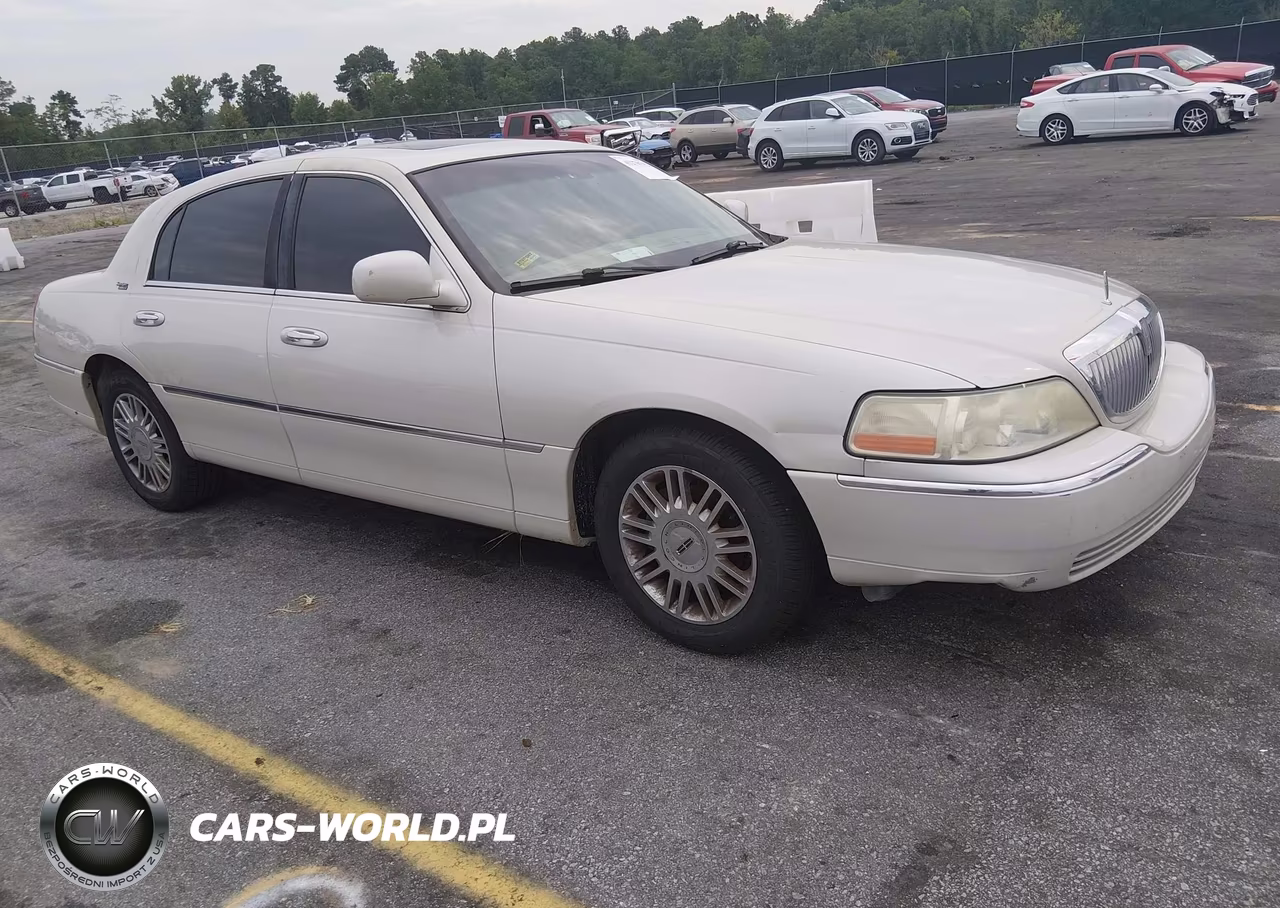 2007 Lincoln Town Car Signature Limited – zdjęcie 1 z 12