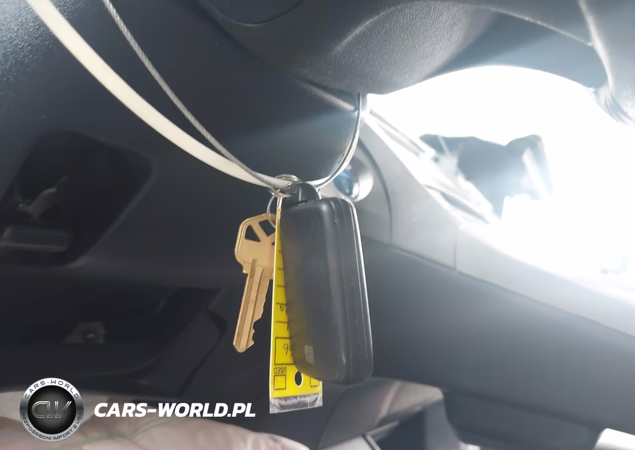 2014 Toyota Prius Three VIN:JTDKN3DU8E1767766 - 11