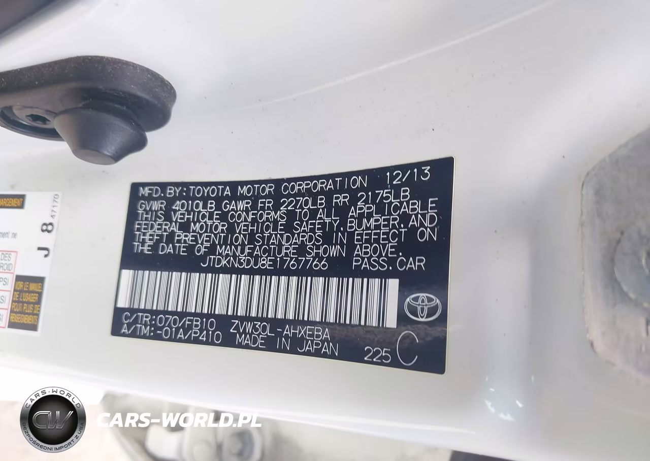2014 Toyota Prius Three VIN:JTDKN3DU8E1767766 - 9