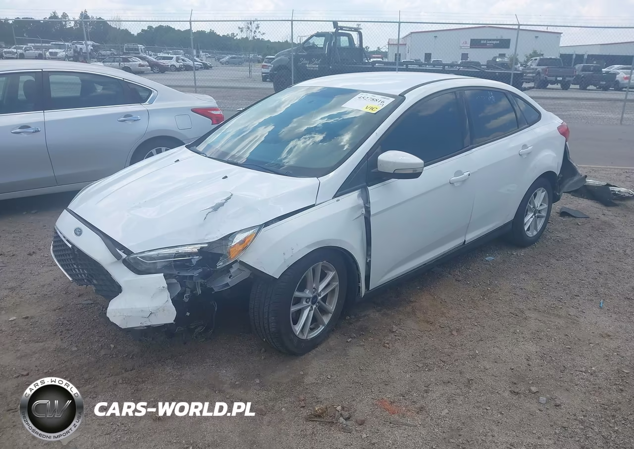 2016 Ford Focus Se VIN:1FADP3F29GL290910 - 2