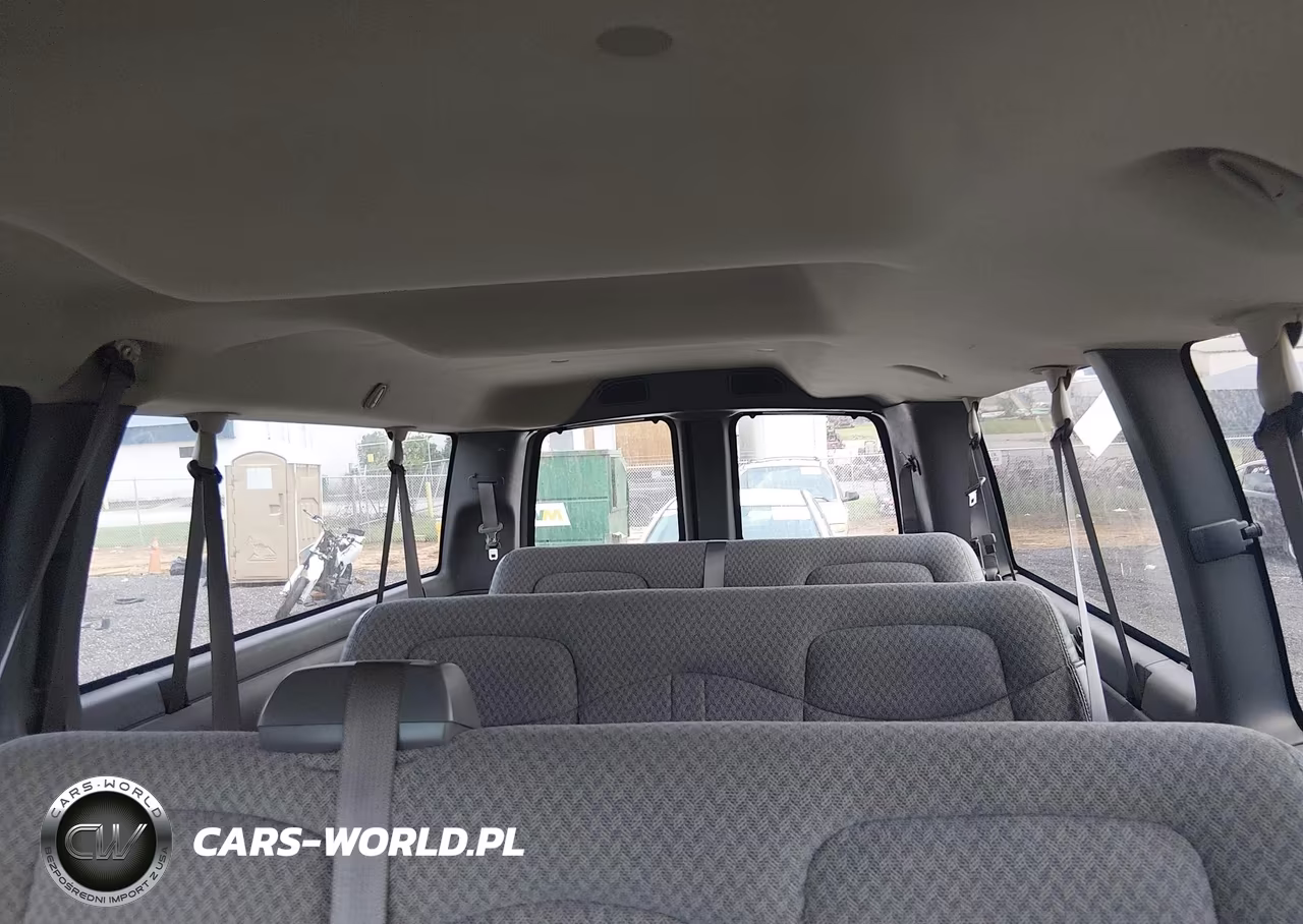 2003 Chevrolet Express VIN:1GAHG39U131167755 - 14
