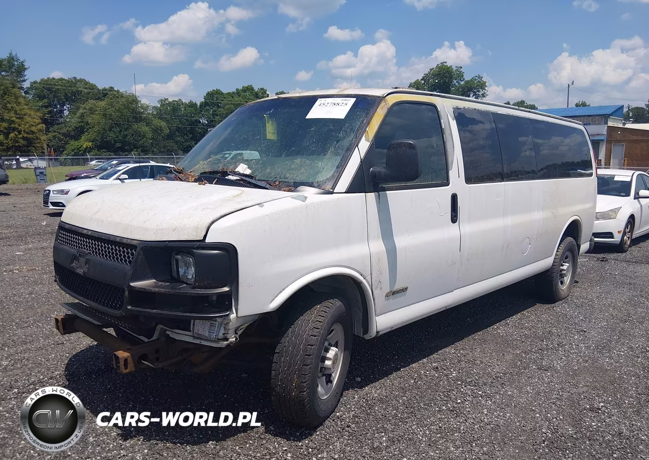 2003 Chevrolet Express VIN:1GAHG39U131167755 - 2