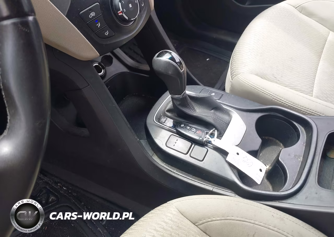 2013 Hyundai Santa Fe Sport 2.0T VIN:5XYZUDLA0DG086370 - 11