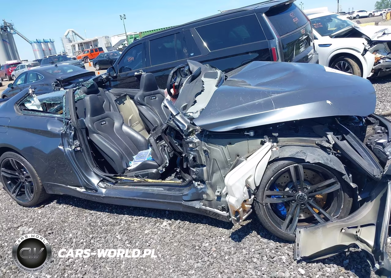 2015 BMW M4 VIN:WBS3R9C51FK330699 - 17