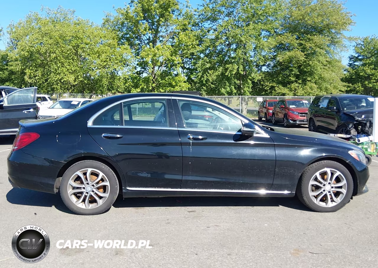 2016 Mercedes-Benz C 300 4Matic VIN:55SWF4KB8GU107113 - 13