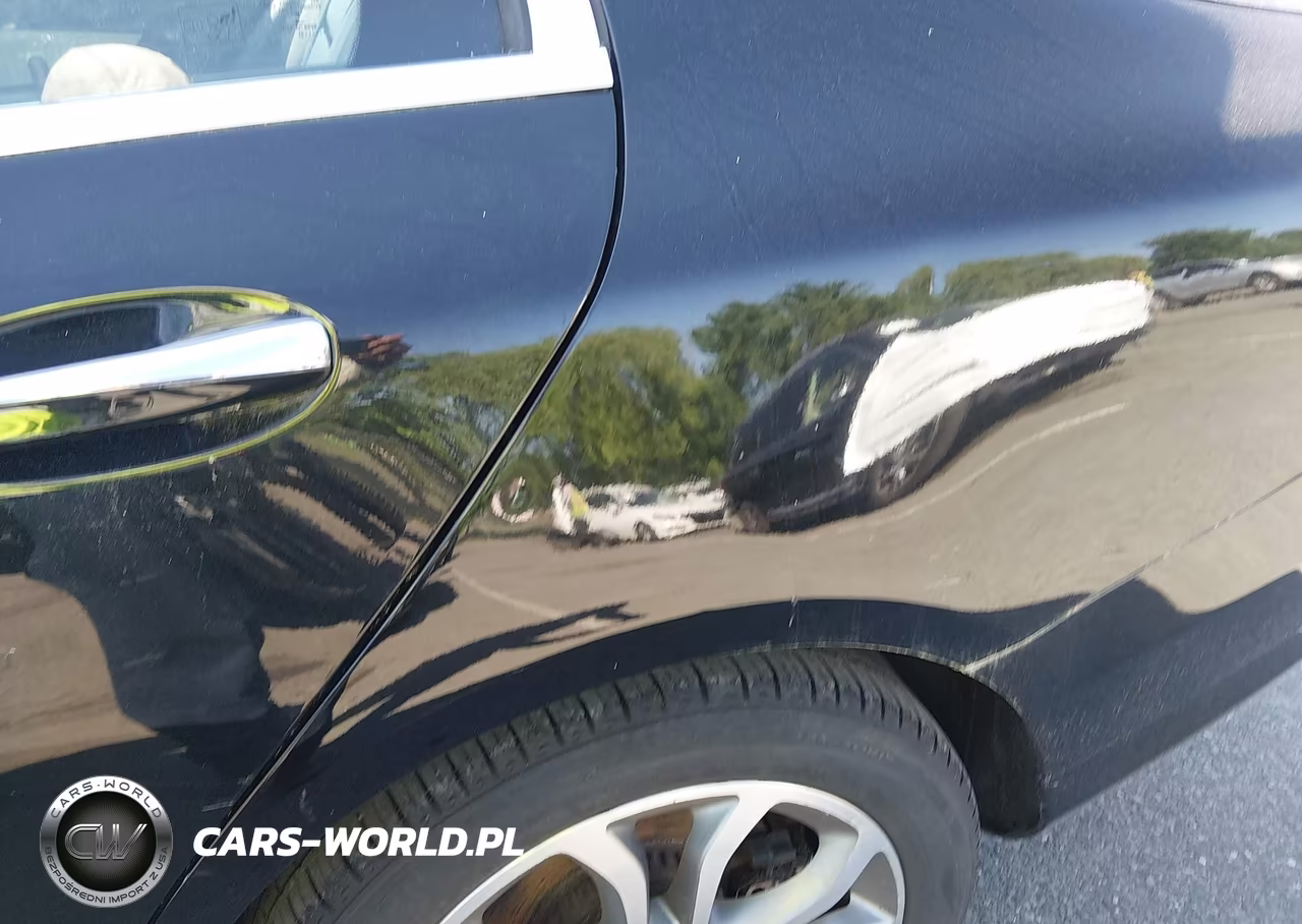 2016 Mercedes-Benz C 300 4Matic VIN:55SWF4KB8GU107113 - 18