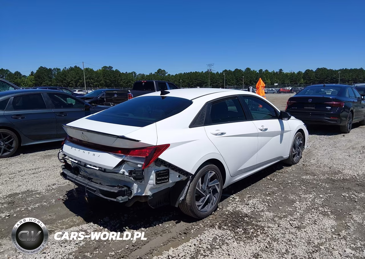 2025 Hyundai Elantra Sel Sport VIN:KMHLM4DG8SU049163 - 6