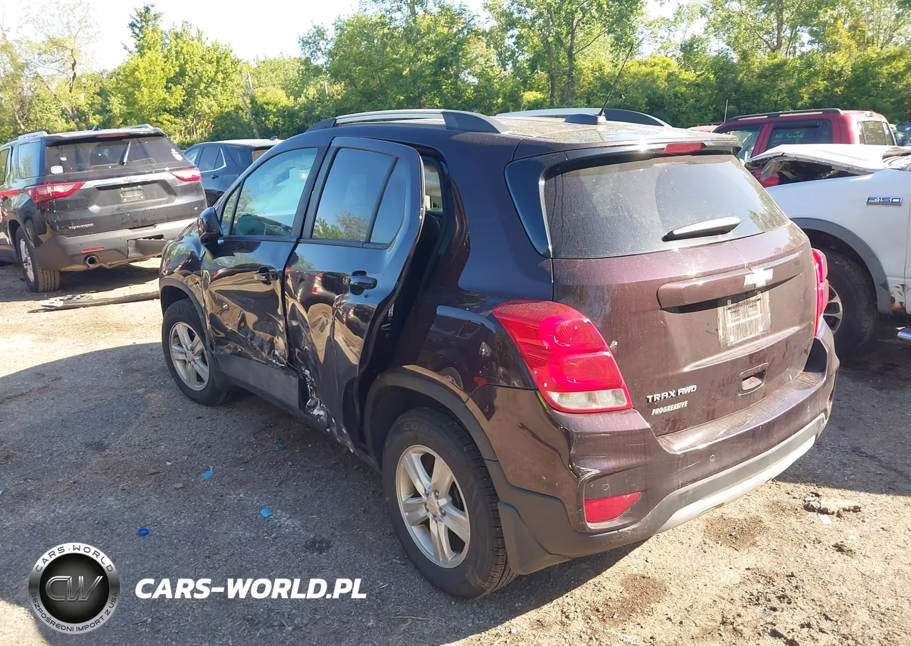 2021 Chevrolet Trax Awd Lt VIN:KL7CJPSB6MB310145 - 3