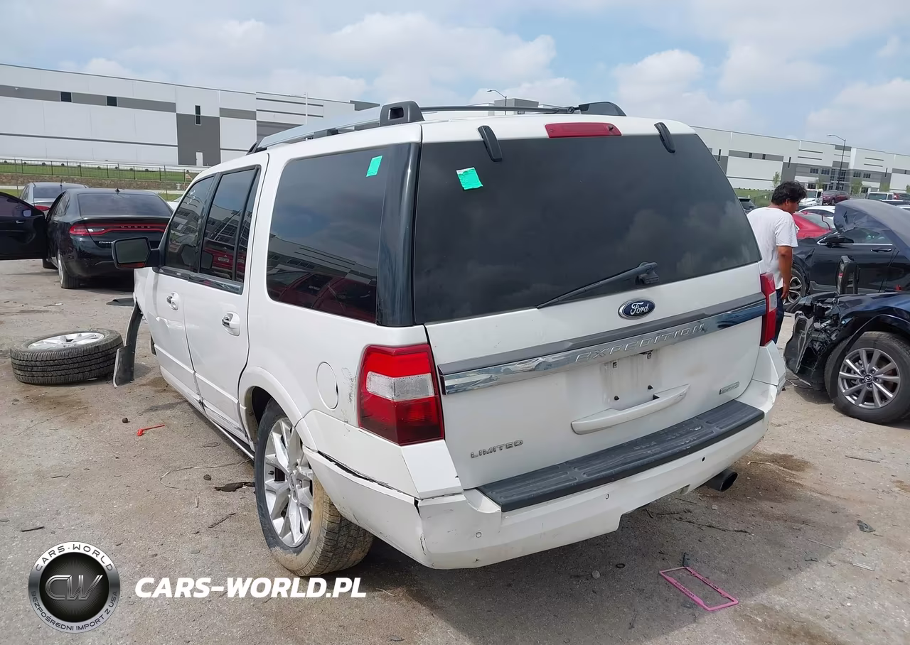 2015 Ford Expedition Limited VIN:1FMJU1KT5FEF11118 - 3
