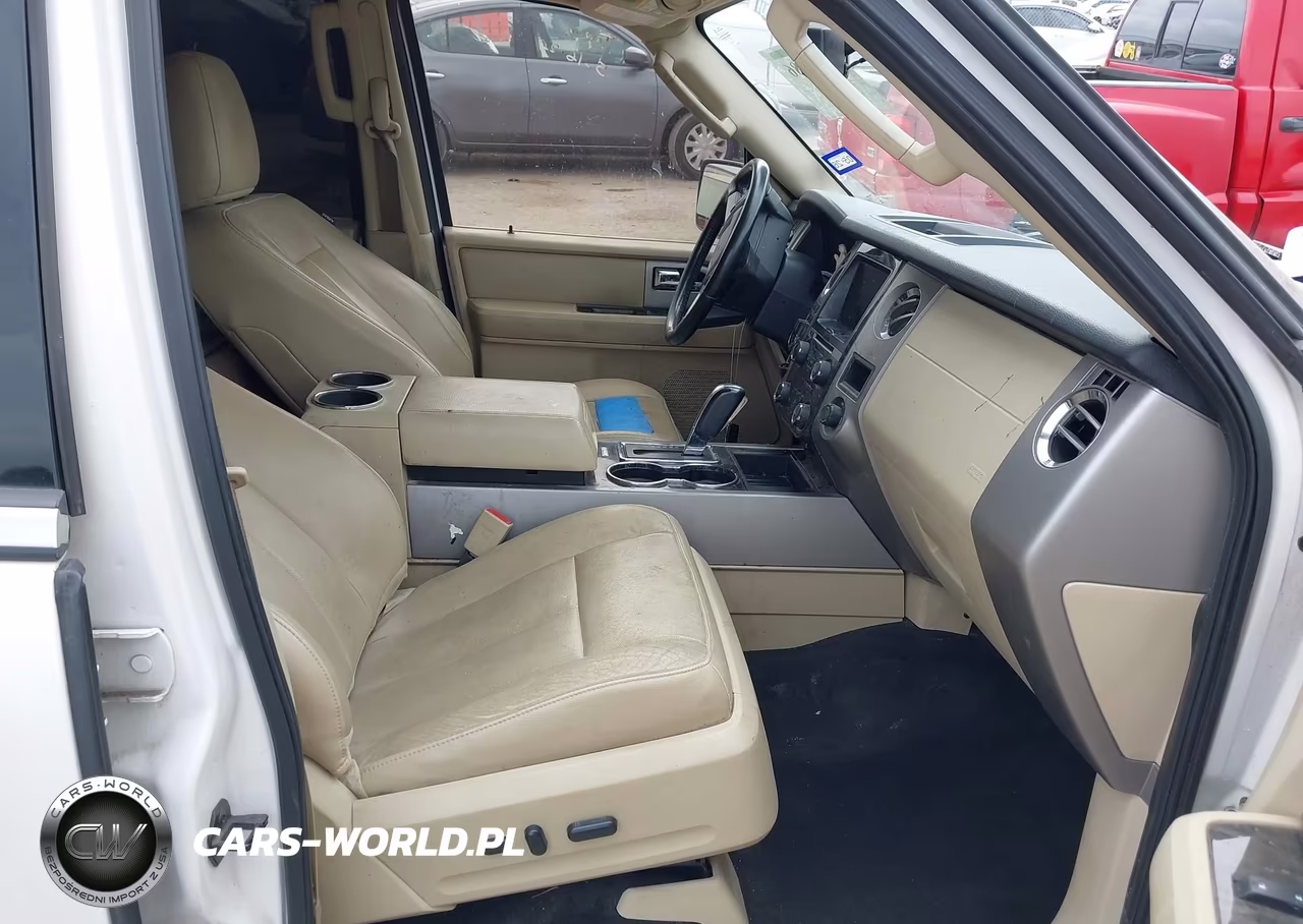 2015 Ford Expedition Limited VIN:1FMJU1KT5FEF11118 - 5