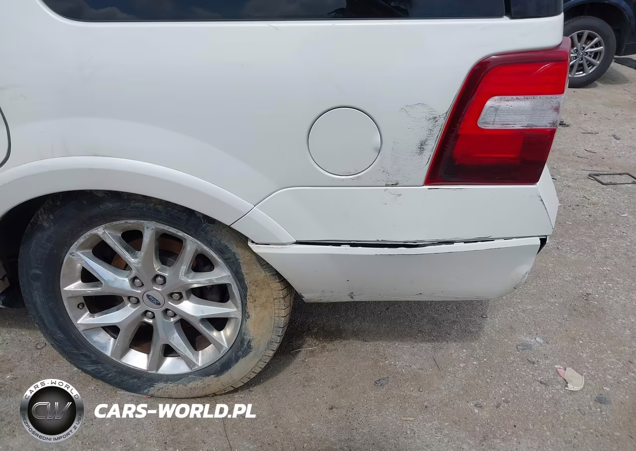 2015 Ford Expedition Limited VIN:1FMJU1KT5FEF11118 - 6