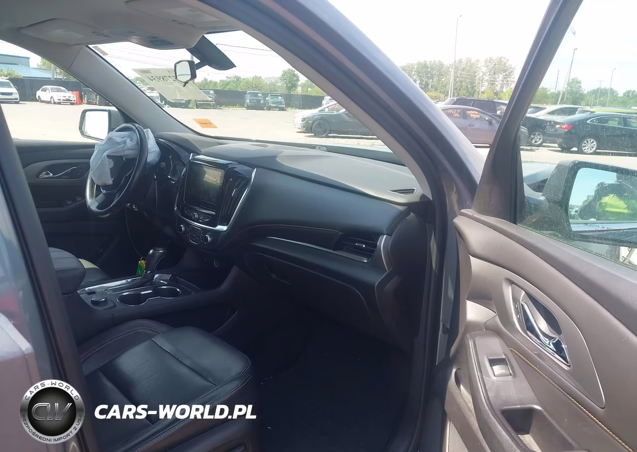 2019 Chevrolet Traverse 3Lt VIN:1GNEVHKW2KJ152485 - 5