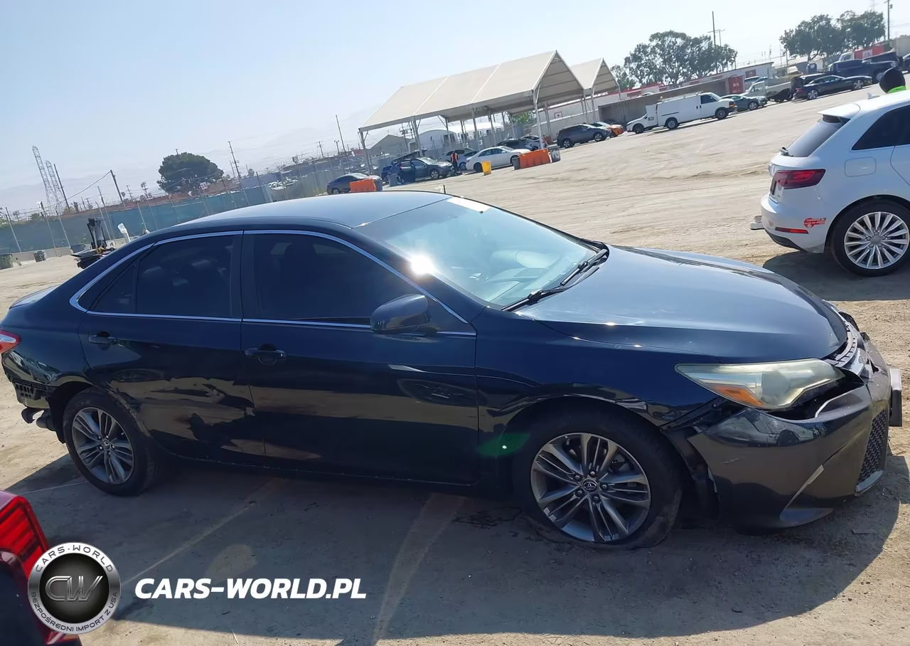 2015 Toyota Camry Se VIN:4T1BF1FK7FU879709 - 13