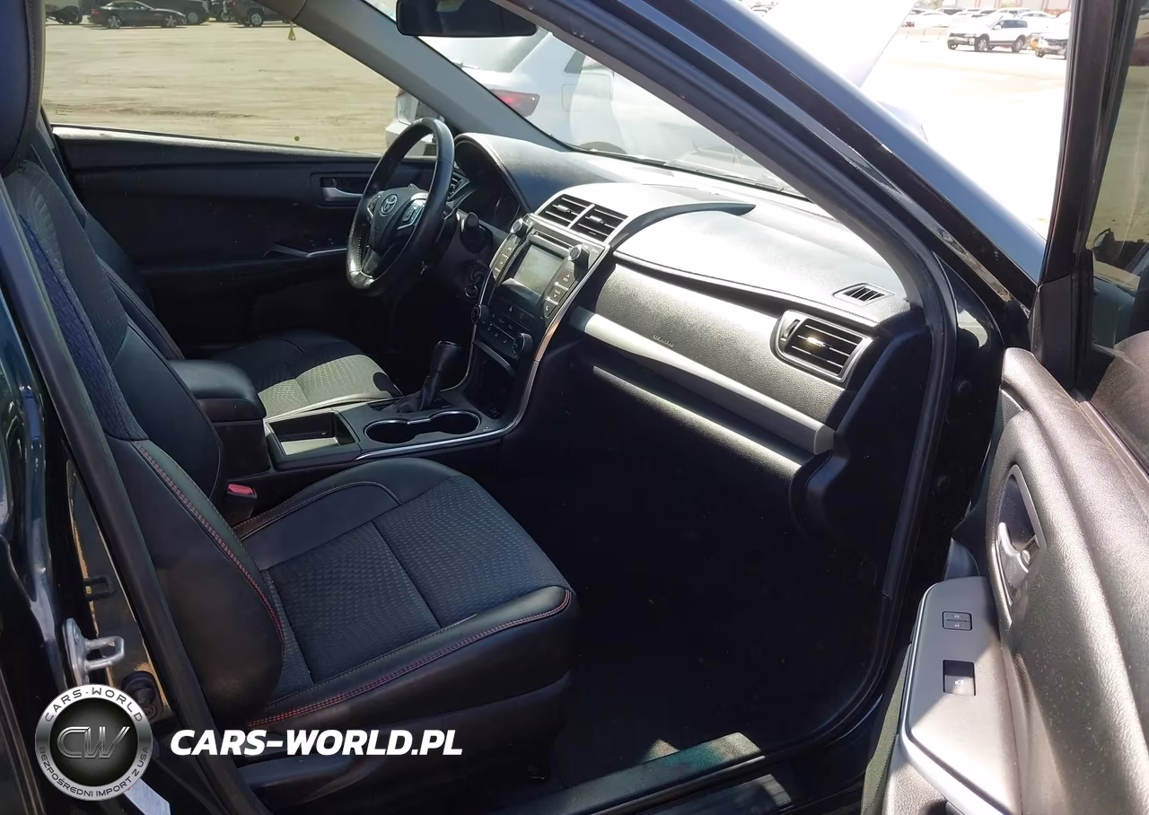 2015 Toyota Camry Se VIN:4T1BF1FK7FU879709 - 5