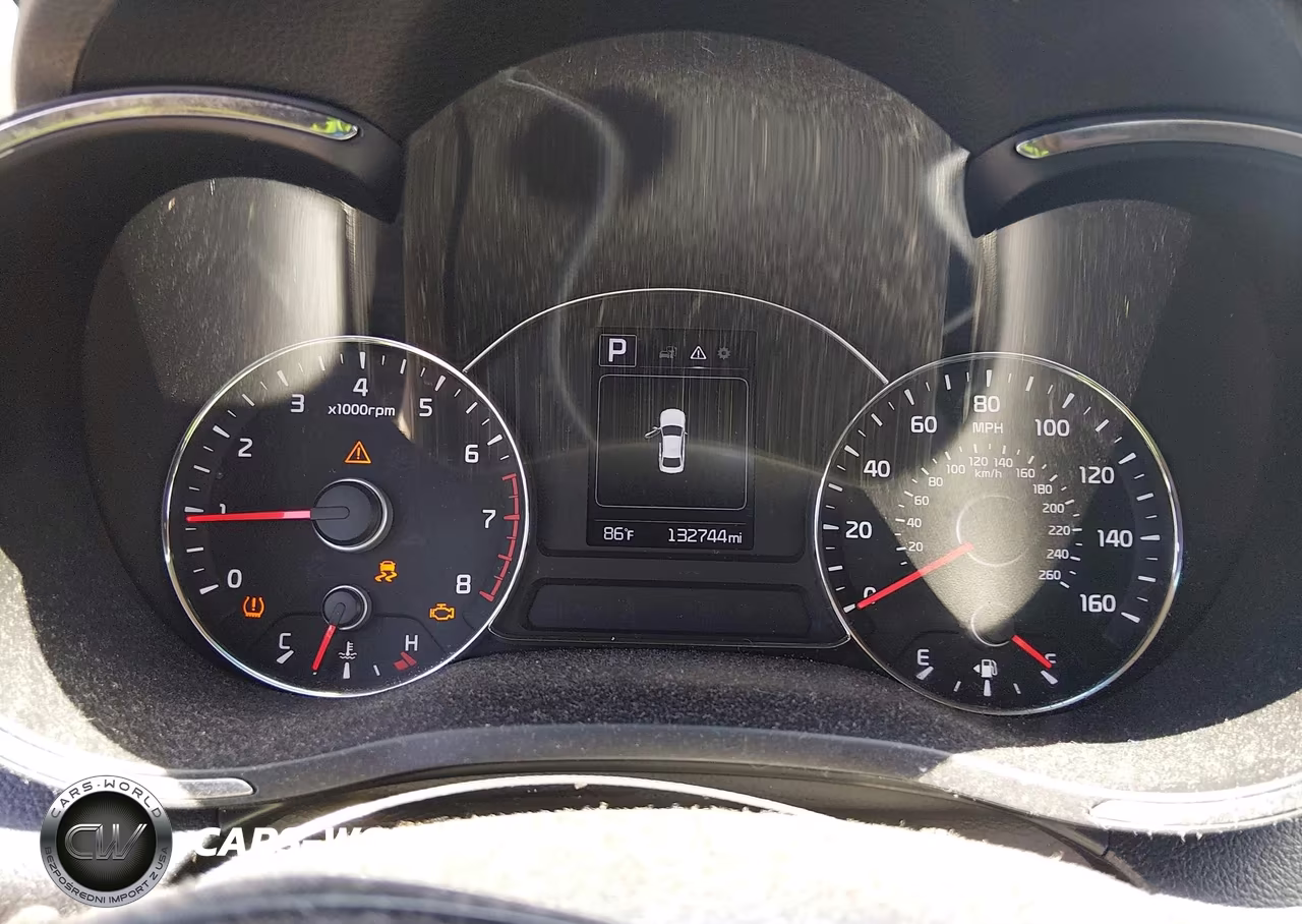 2017 Kia Forte Lx VIN:3KPFL4A7XHE054395 - 7