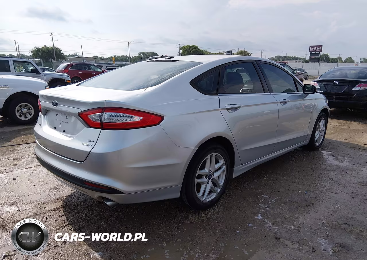 2013 Ford Fusion Se VIN:3FA6P0HR4DR378925 - 4