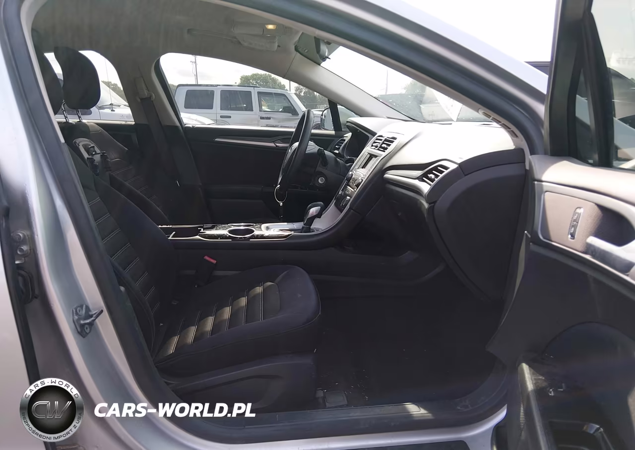 2013 Ford Fusion Se VIN:3FA6P0HR4DR378925 - 5