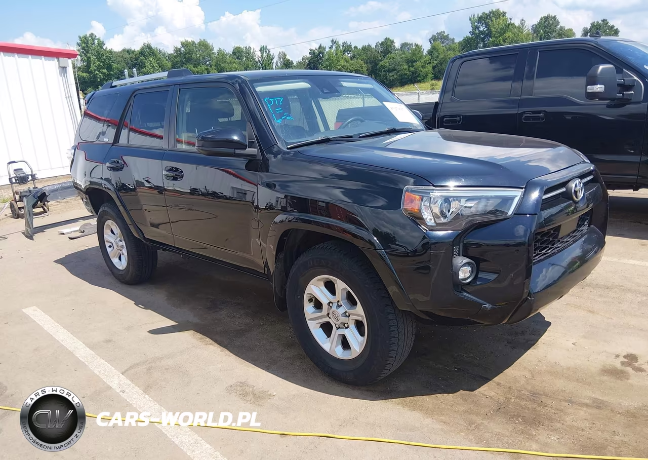 2022 Toyota 4Runner Sr5 – zdjęcie 1 z 18