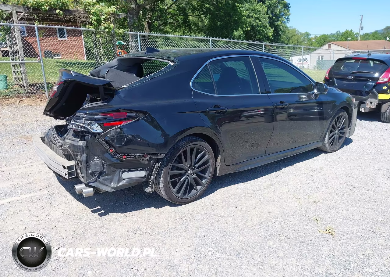 2021 Toyota Camry Xse VIN:4T1K61AK3MU608733 - 4