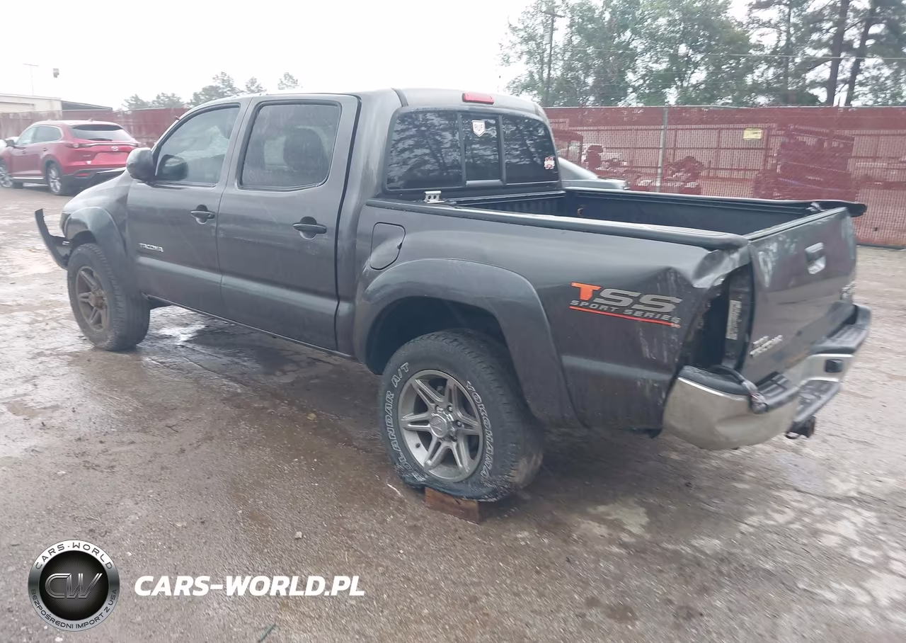 2013 Toyota Tacoma Prerunner V6 VIN:5TFJU4GN5DX029525 - 3