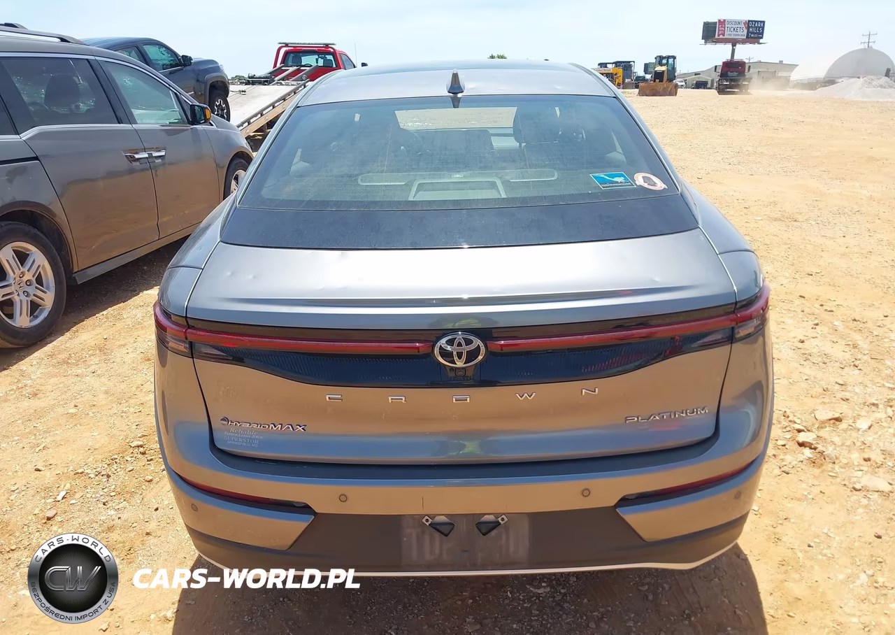 2024 Toyota Crown Platinum VIN:JTDAFAAF7R3005770 - 16