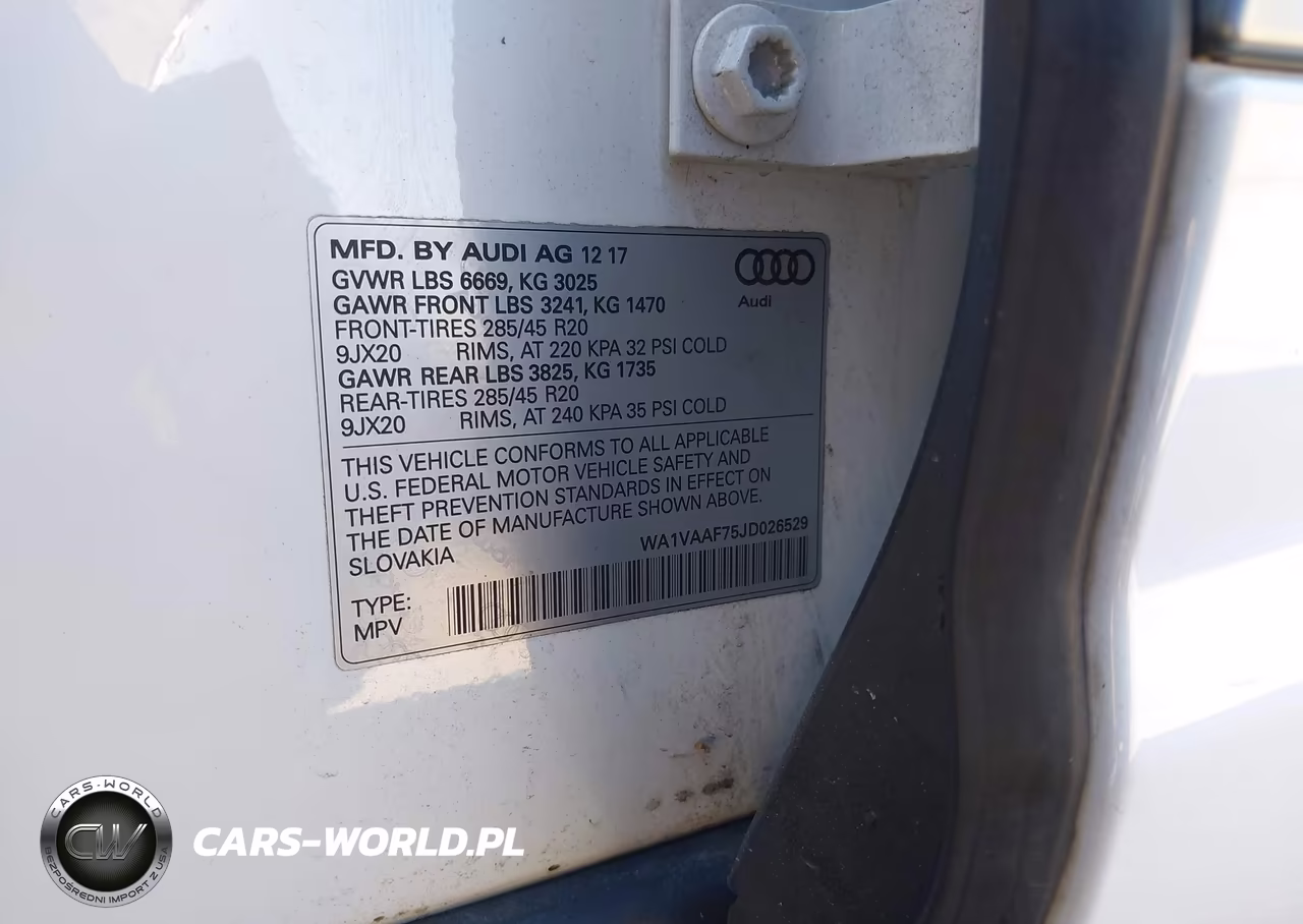 2018 Audi Q7 3.0T Premium VIN:WA1VAAF75JD026529 - 9
