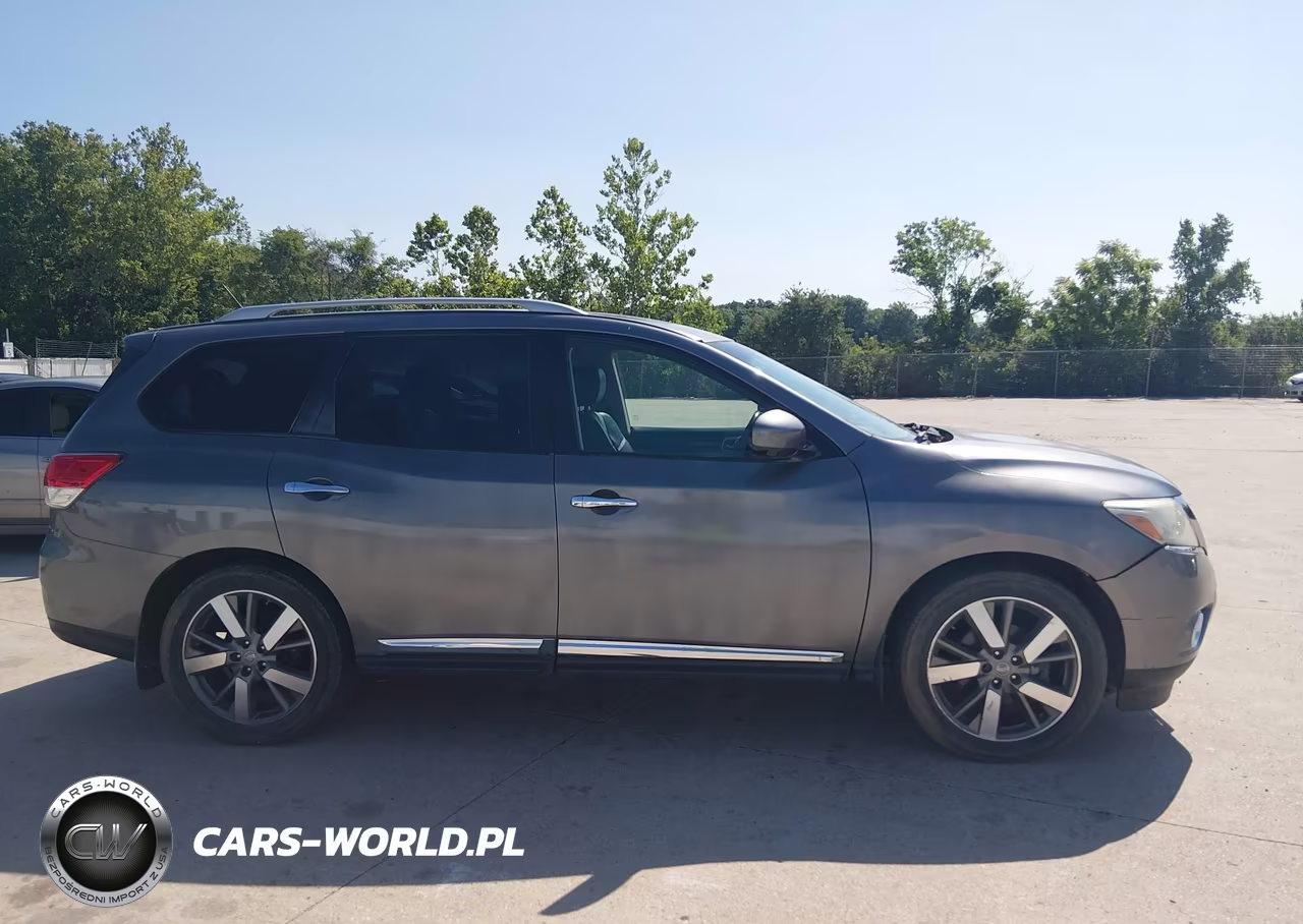 2015 Nissan Pathfinder Platinum VIN:5N1AR2MM8FC667551 - 13