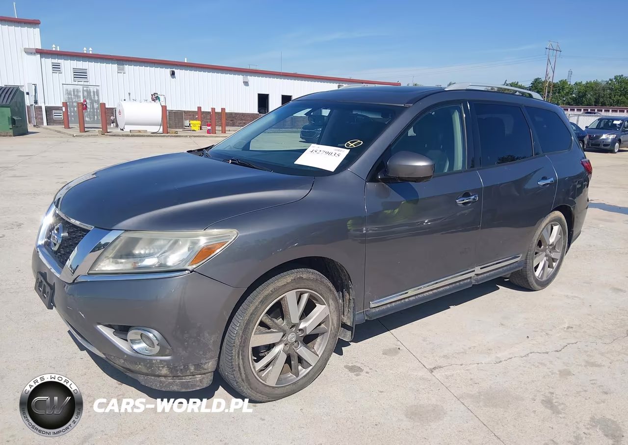 2015 Nissan Pathfinder Platinum VIN:5N1AR2MM8FC667551 - 2