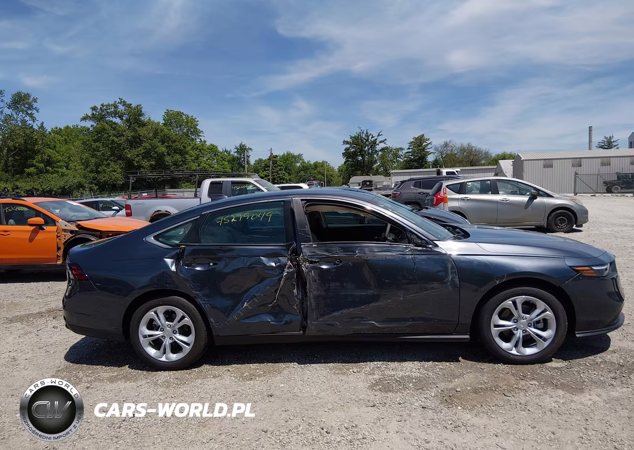 2025 Honda Accord Lx VIN:1HGCY1F29SA061804 - 14
