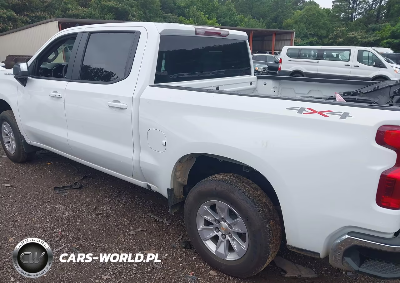 2026 Chevrolet Silverado 1500 4Wd Standard Bed Lt VIN:2GCUKDED7T1159590 - 3