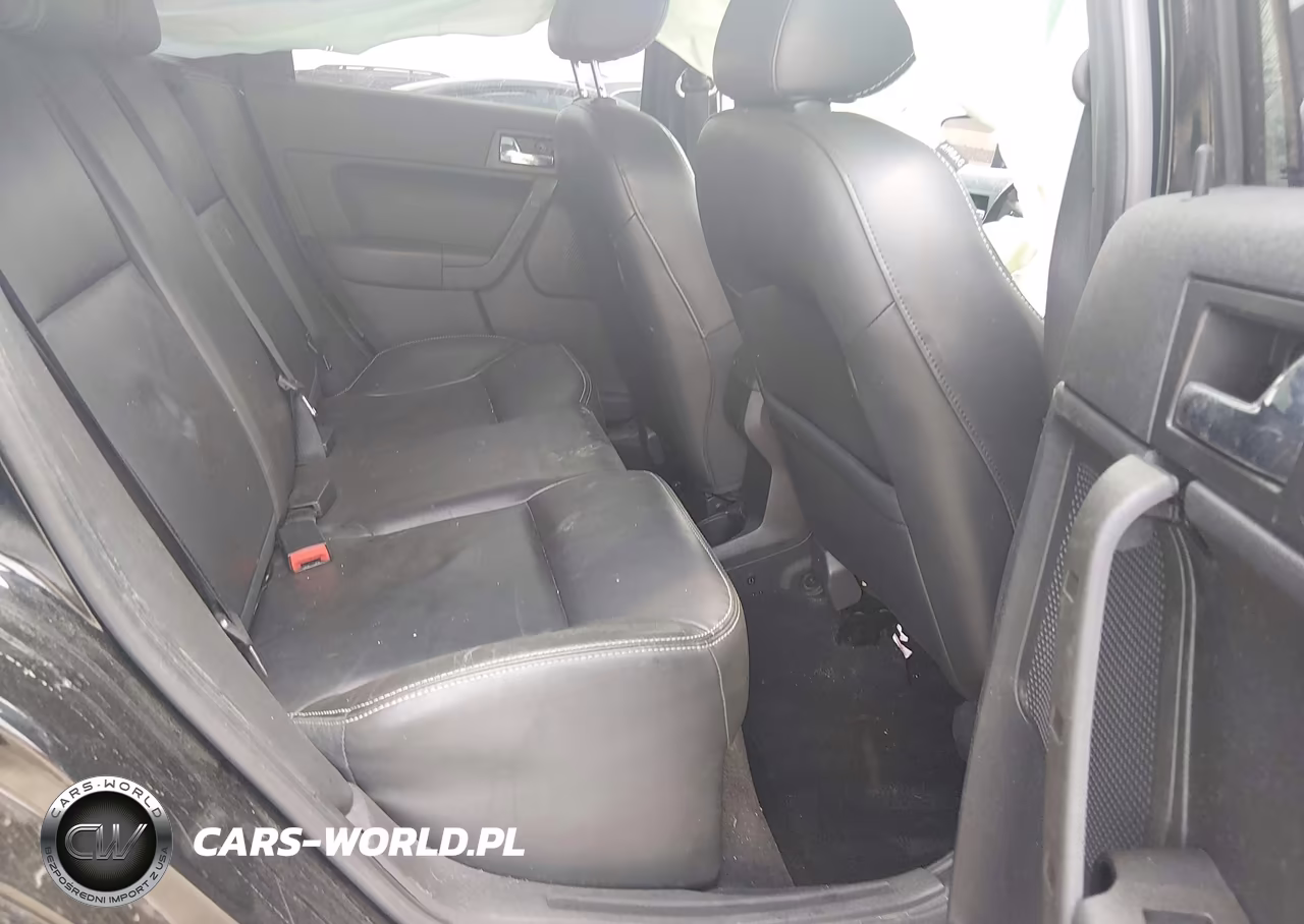 2010 Ford Focus Sel VIN:1FAHP3HN6AW207397 - 8