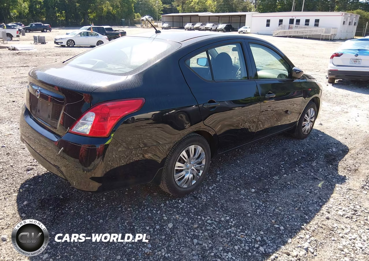 2016 Nissan Versa 1.6 S VIN:3N1CN7AP2GL912177 - 4