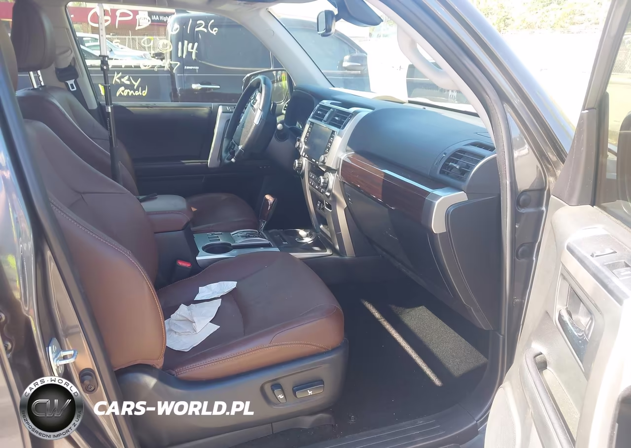 2022 Toyota 4Runner Limited VIN:JTEKU5JR6N6050747 - 5