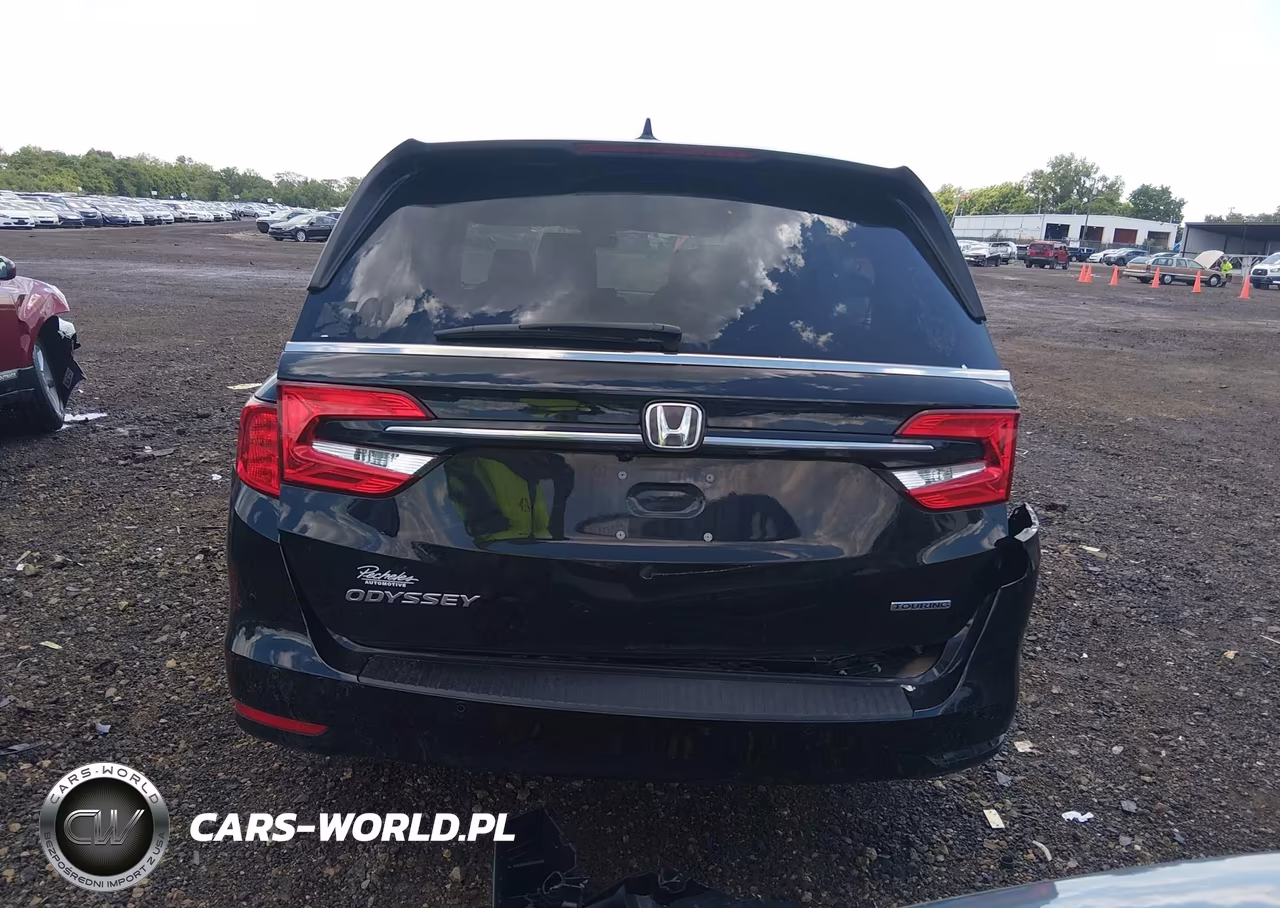 2024 Honda Odyssey Touring VIN:5FNRL6H84RB034582 - 17