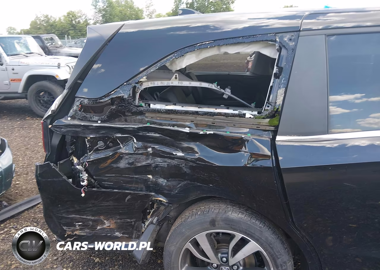2024 Honda Odyssey Touring VIN:5FNRL6H84RB034582 - 6