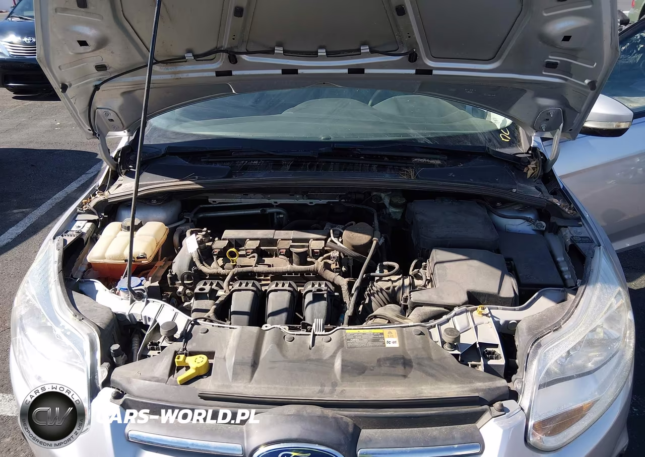 2014 Ford Focus Se VIN:1FADP3K23EL112347 - 10