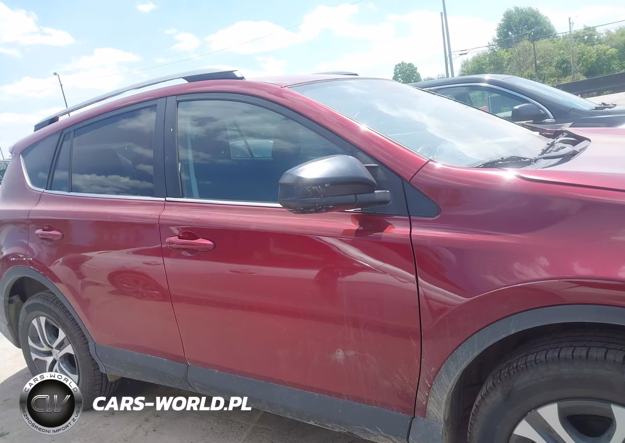 2018 Toyota Rav4 Le VIN:2T3BFREVXJW756223 - 14