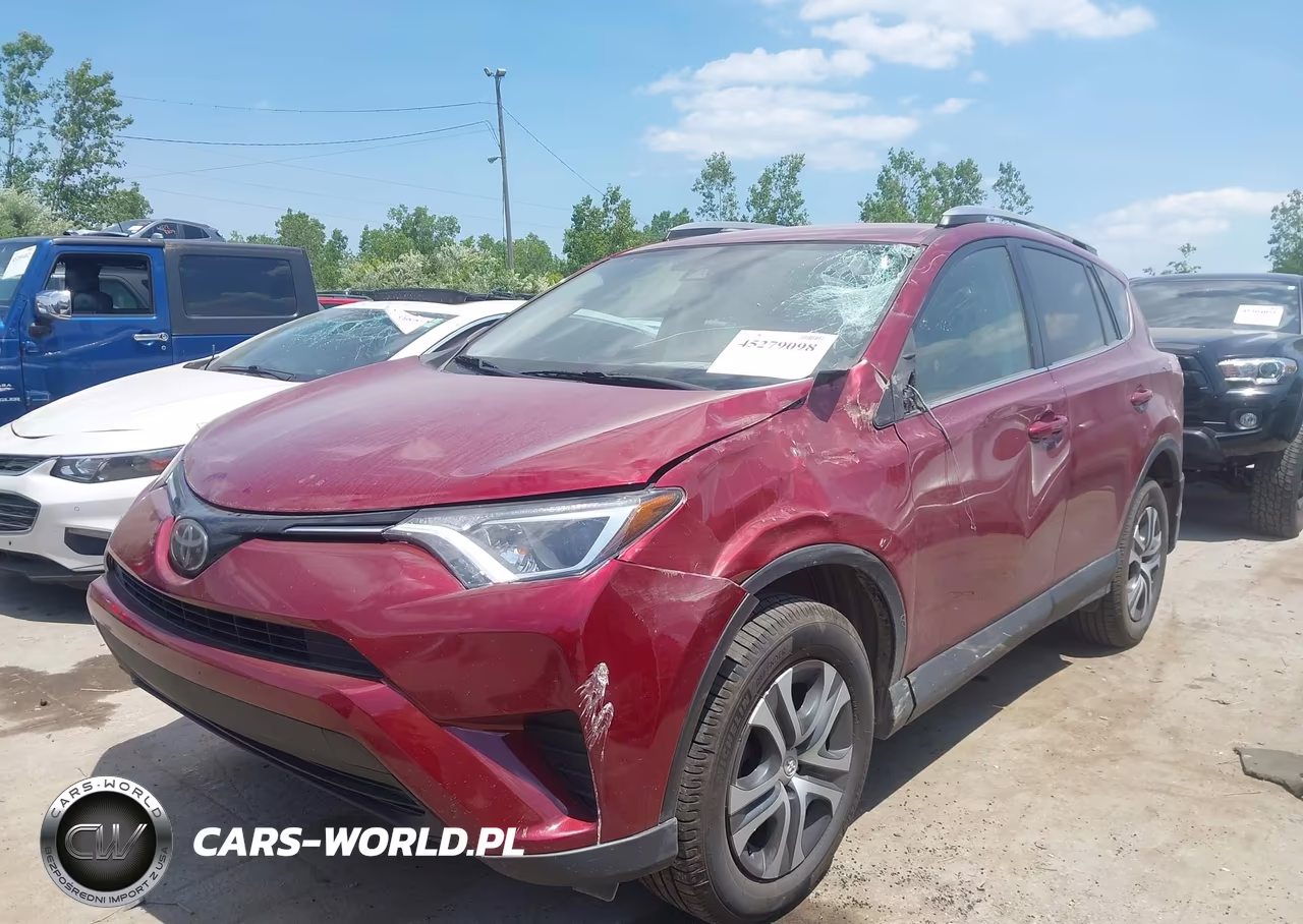 2018 Toyota Rav4 Le VIN:2T3BFREVXJW756223 - 2