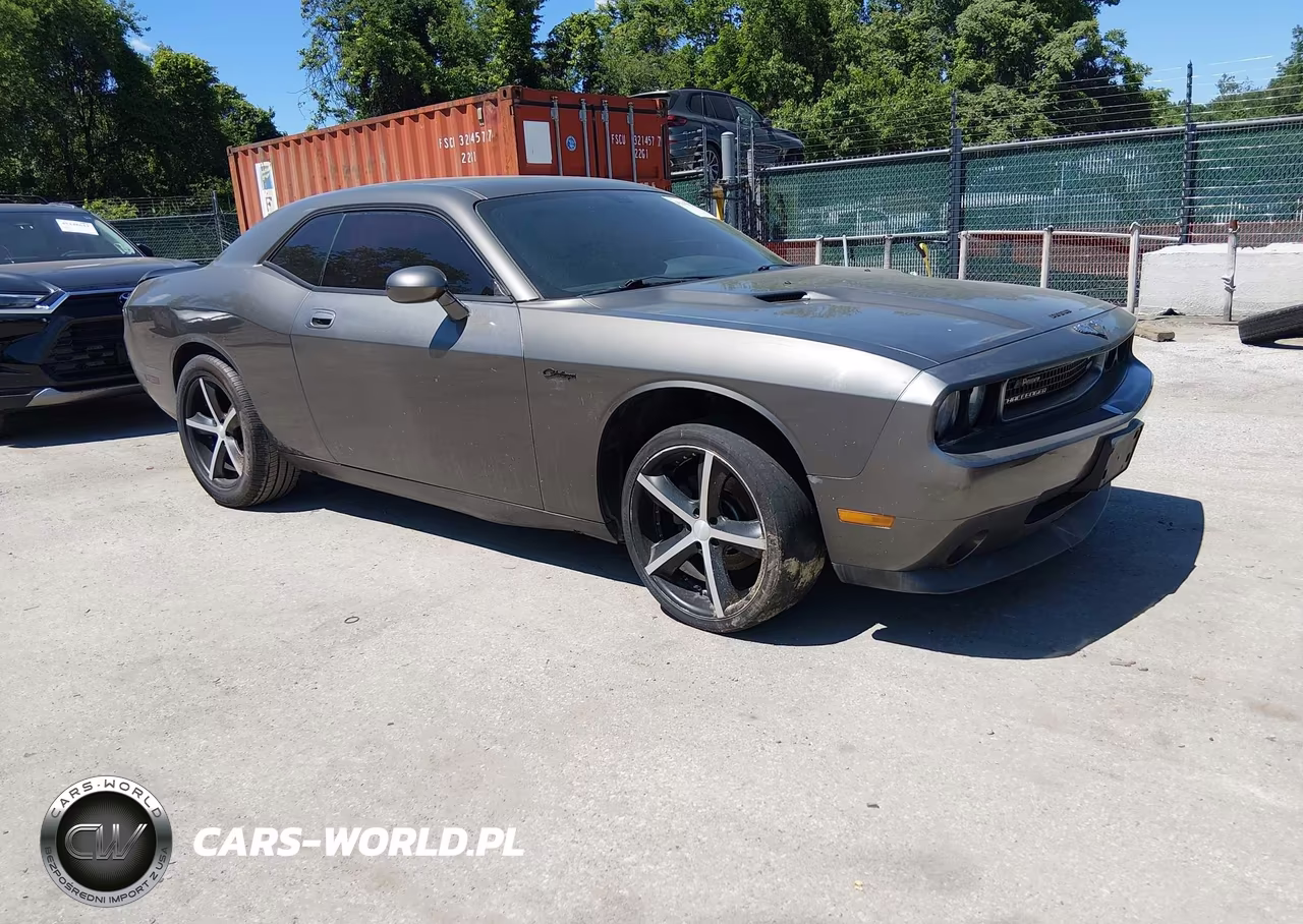 2010 Dodge Challenger Se