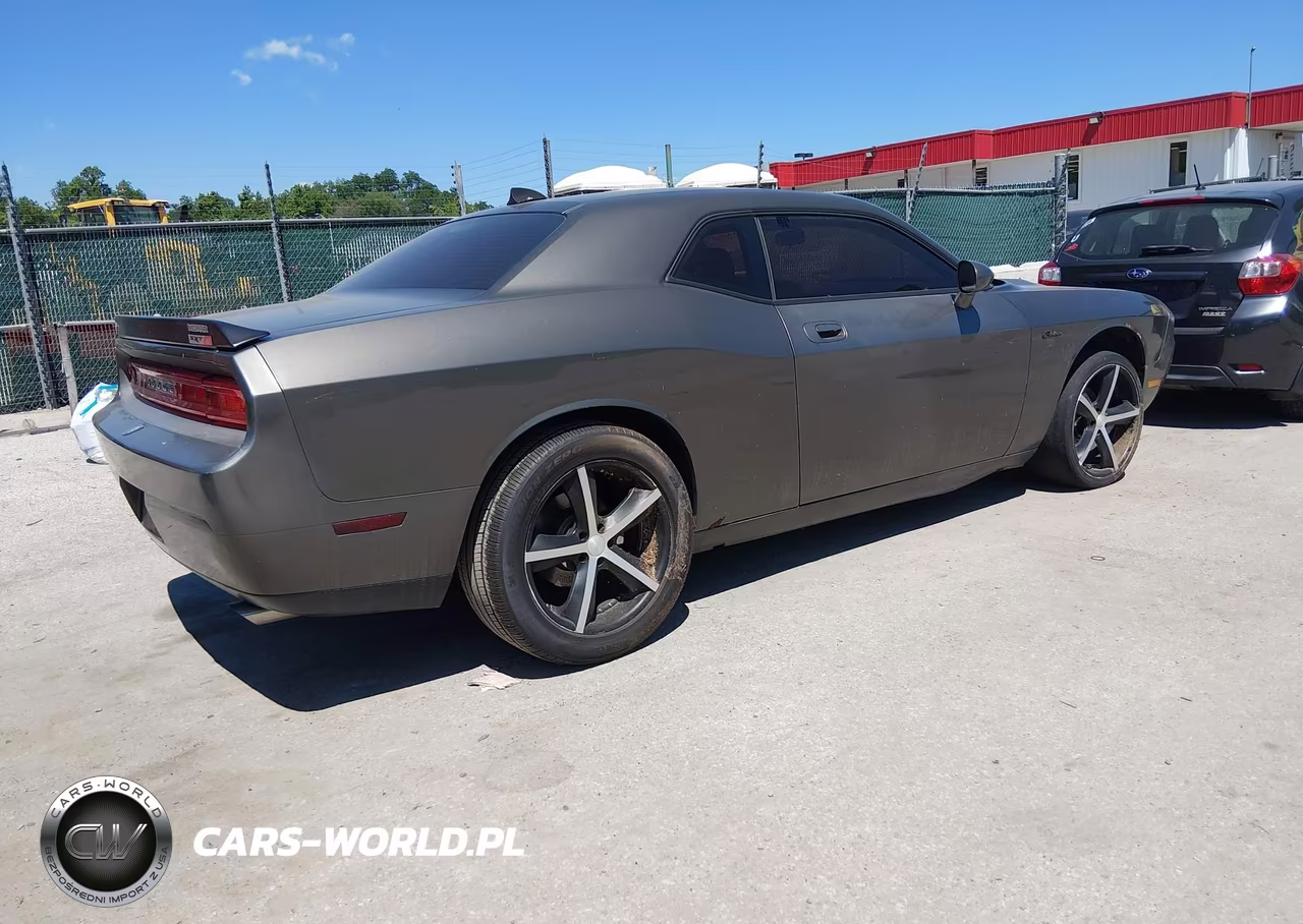 2010 Dodge Challenger Se VIN:2B3CJ4DV0AH179517 - 4