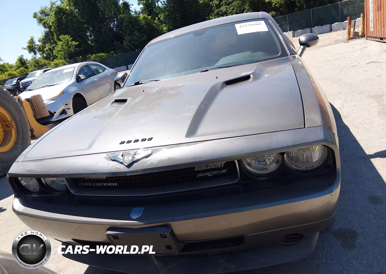 2010 Dodge Challenger Se VIN:2B3CJ4DV0AH179517 - 6