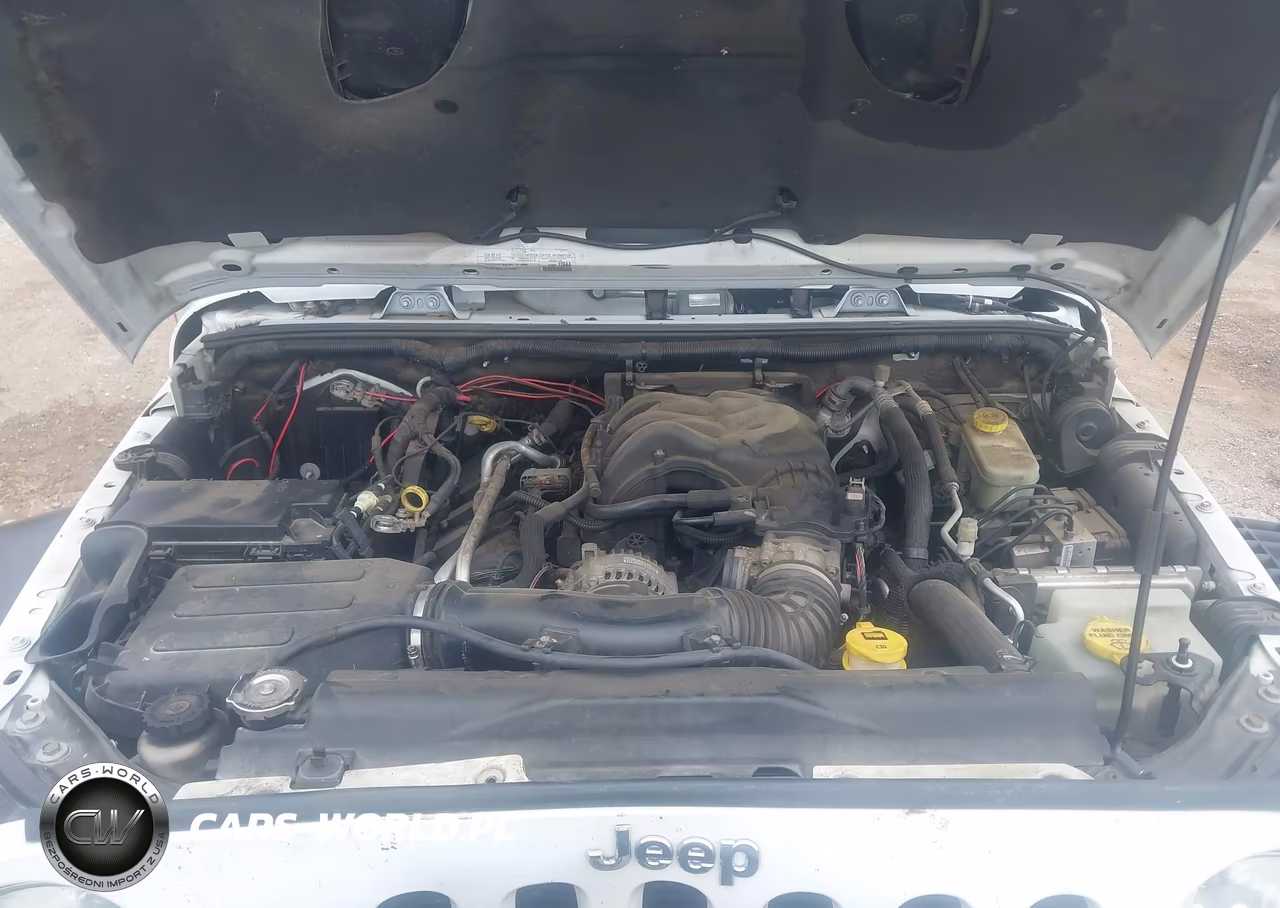 2015 Jeep Wrangler Unlimited Rubicon Hard Rock VIN:1C4BJWFG8FL602441 - 10