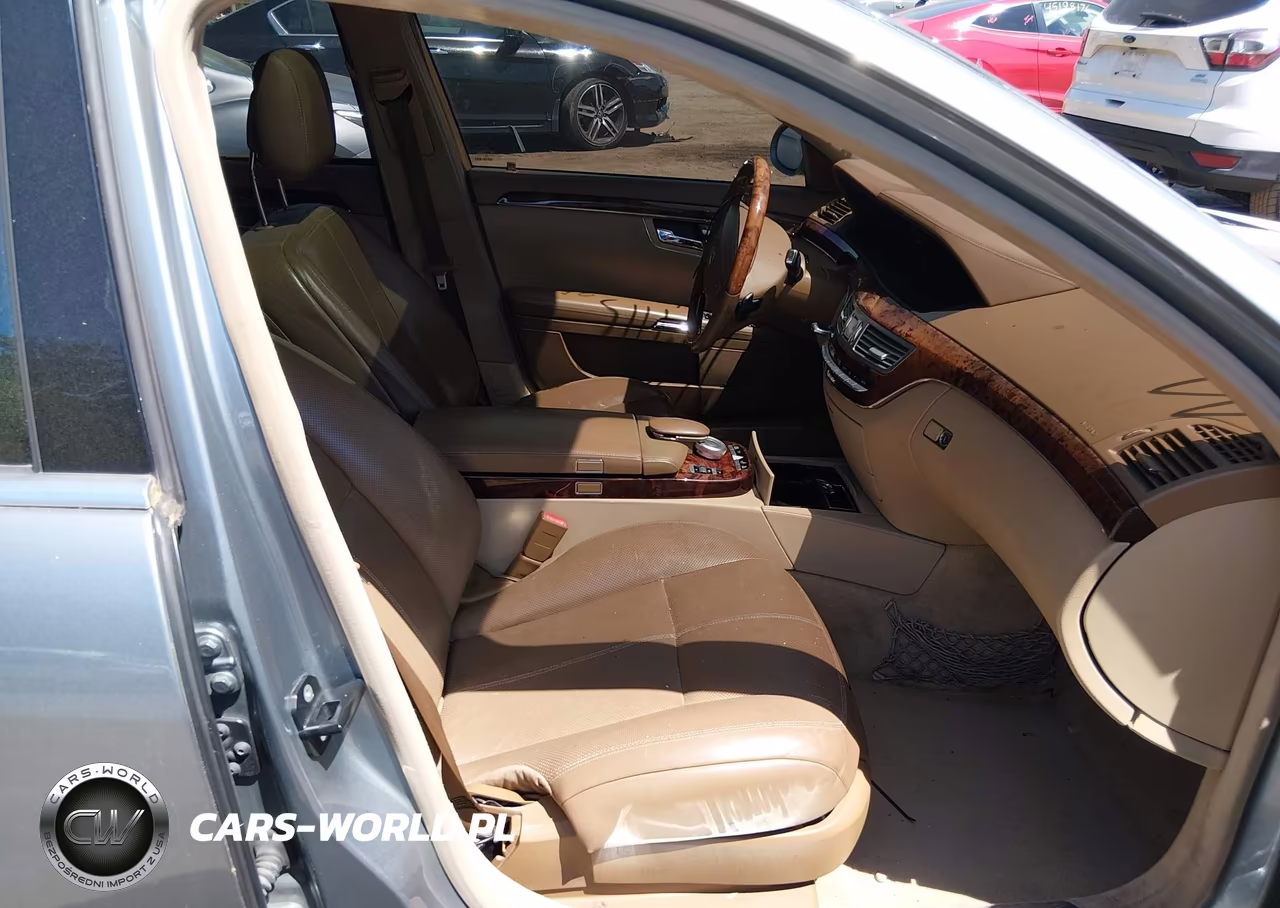 2009 Mercedes-Benz S 550 4Matic VIN:WDDNG86X39A255324 - 5