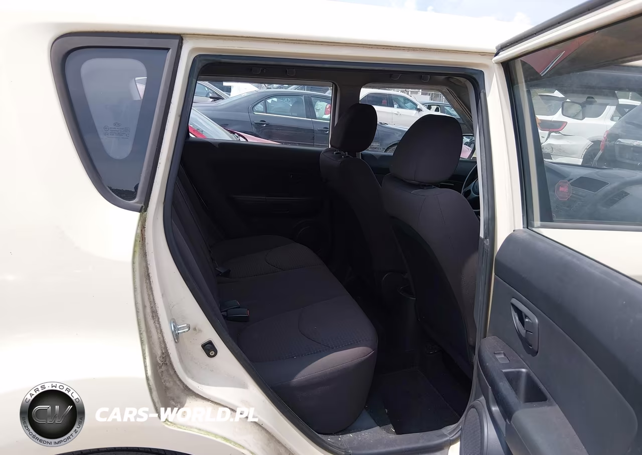 2013 Kia Soul VIN:KNDJT2A52D7582780 - 8