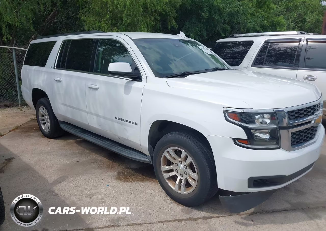 2016 Chevrolet Suburban Lt – zdjęcie 1 z 16