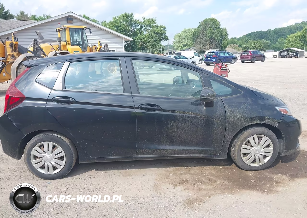 2015 Honda Fit Lx VIN:3HGGK5H53FM744060 - 13