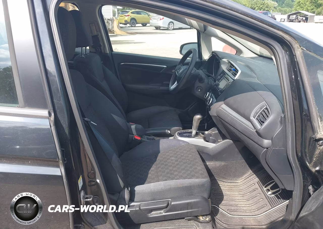 2015 Honda Fit Lx VIN:3HGGK5H53FM744060 - 5