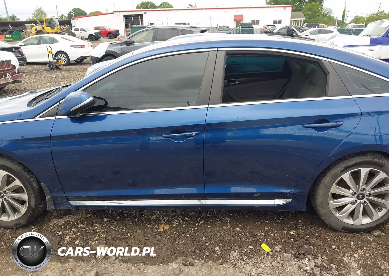 2016 Hyundai Sonata Sport VIN:5NPE34AF4GH282941 - 14